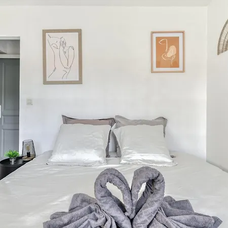 El King - - A Pied - Wifi -netflix Apartament
